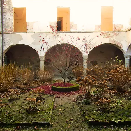 Monastero Di Santo Stefano *